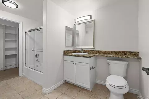 Bath - 4155 Executive Dr #E307, La Jolla, CA 92037 photo 2 of 6