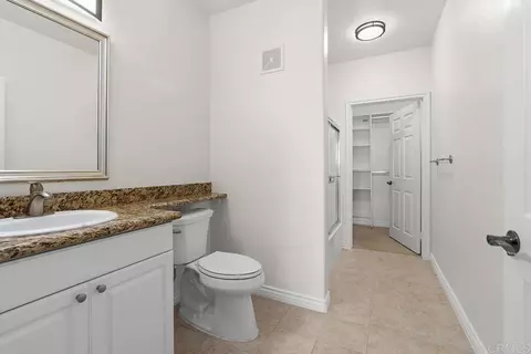 Bath - 4155 Executive Dr #E307, La Jolla, CA 92037 photo 5 of 6