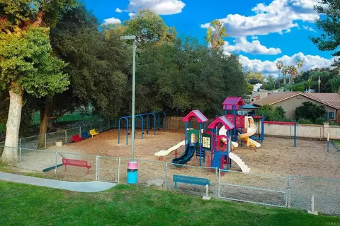 View/Area - 15821 Davis Cup Ln, Ramona, CA 92065 photo 2 of 4