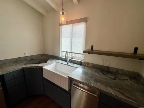 Kitchen - 15821 Davis Cup Ln, Ramona, CA 92065 photo 6 of 8