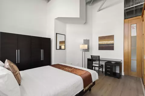 Bedroom - 550 Seagaze Dr #12, Oceanside, CA 92054 photo 5 of 5