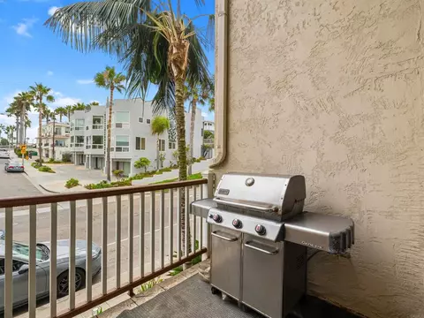 Exterior - 1601 S Pacific St #A2, Oceanside, CA 92054 photo 1 of 2