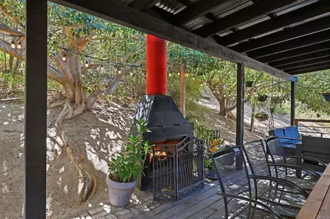 Exterior - 1866 Santa Margarita, Fallbrook, CA 92028 photo 6 of 24