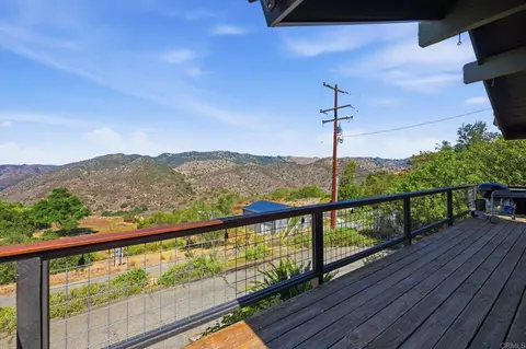Exterior - 1866 Santa Margarita, Fallbrook, CA 92028 photo 15 of 24