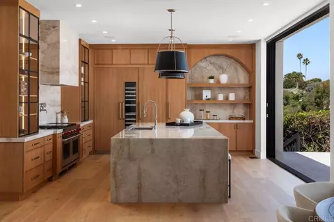 Kitchen - 5875 La Jolla Mesa Dr, La Jolla, CA 92037 photo 4 of 5