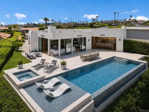 Exterior - 5875 La Jolla Mesa Dr, La Jolla, CA 92037 photo 2 of 7