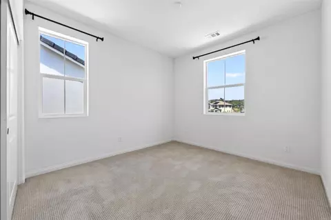Bedroom - 10335 River Bluff Dr, Santee, CA 92071 photo 8 of 9