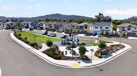 View/Area - 10335 River Bluff Dr, Santee, CA 92071 photo 5 of 6