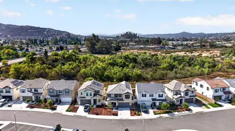 View/Area - 10335 River Bluff Dr, Santee, CA 92071 photo 4 of 6