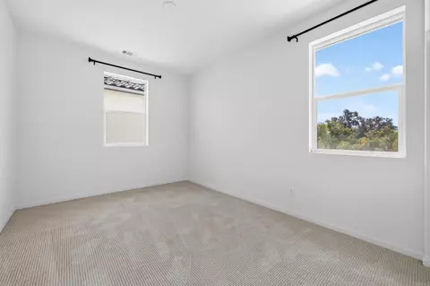 Bedroom - 10335 River Bluff Dr, Santee, CA 92071 photo 6 of 9