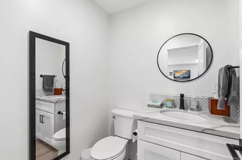 Bath - 514 Avalon Dr, Vista, CA 92084 photo 1 of 4