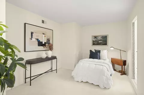 Bedroom - 5860 Cactus Way, La Jolla, CA 92037 photo 7 of 9