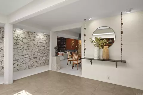 Entry Way - 5860 Cactus Way, La Jolla, CA 92037 photo 2 of 3