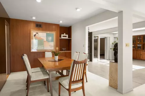 Dining - 5860 Cactus Way, La Jolla, CA 92037 photo 2 of 3