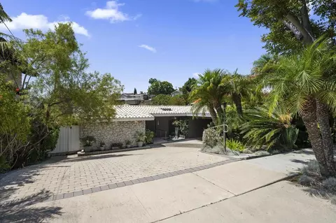 Exterior - 5860 Cactus Way, La Jolla, CA 92037 photo 1 of 10