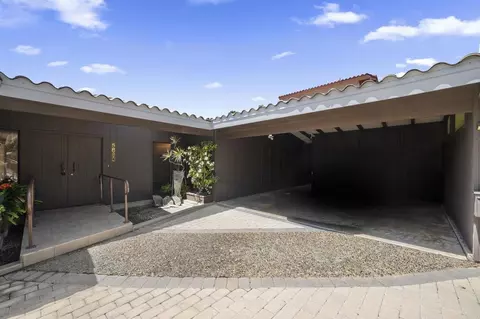 Exterior - 5860 Cactus Way, La Jolla, CA 92037 photo 10 of 10