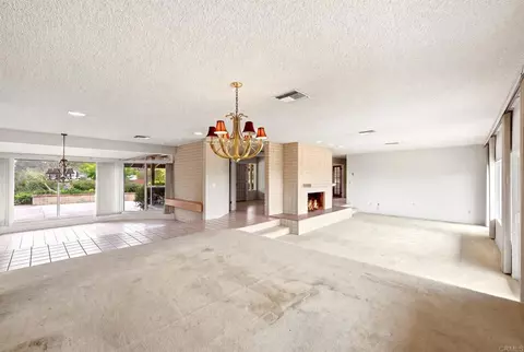 Living - 293 Via Del Cerrito, Encinitas, CA 92024 photo 9 of 24