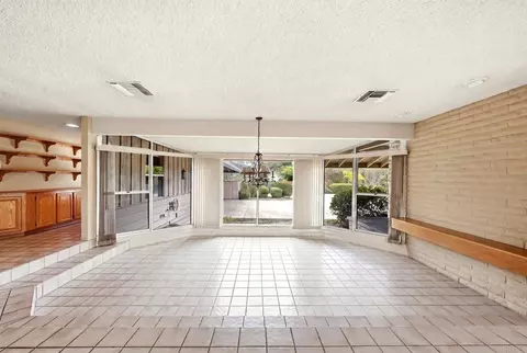 Living - 293 Via Del Cerrito, Encinitas, CA 92024 photo 8 of 24