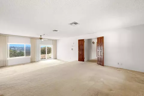 Living - 293 Via Del Cerrito, Encinitas, CA 92024 photo 21 of 24