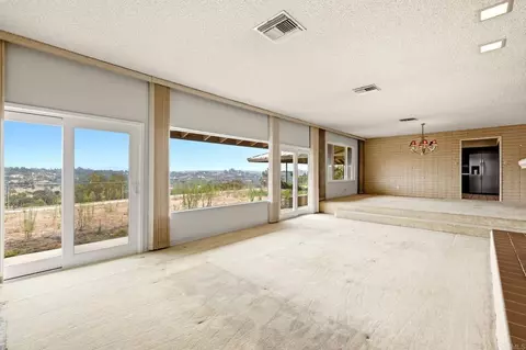 Living - 293 Via Del Cerrito, Encinitas, CA 92024 photo 13 of 24