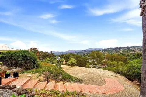 Exterior - 293 Via Del Cerrito, Encinitas, CA 92024 photo 12 of 13