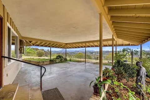Exterior - 293 Via Del Cerrito, Encinitas, CA 92024 photo 5 of 13