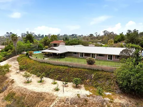 View/Area - 293 Via Del Cerrito, Encinitas, CA 92024 photo 6 of 6