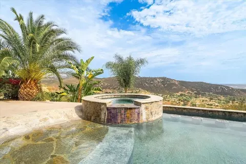 Exterior - 15223 Skyridge Rd, Poway, CA 92064 photo 9 of 12