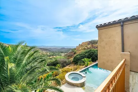 Exterior - 15223 Skyridge Rd, Poway, CA 92064 photo 11 of 12