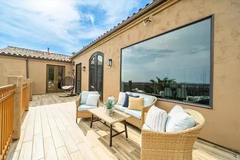 Exterior - 15223 Skyridge Rd, Poway, CA 92064 photo 6 of 12