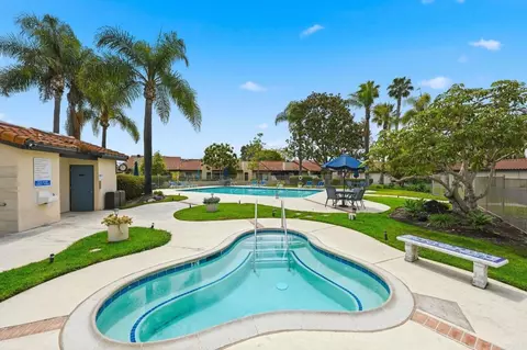 Exterior - 2168 Valleydale Ln, Encinitas, CA 92024 photo 11 of 13