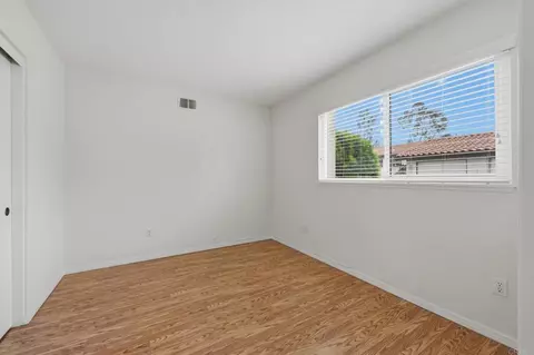 Bedroom - 2168 Valleydale Ln, Encinitas, CA 92024 photo 3 of 3