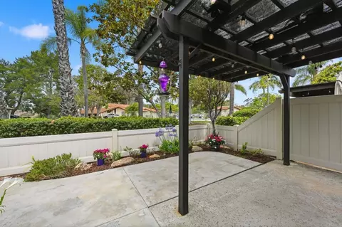 Exterior - 2168 Valleydale Ln, Encinitas, CA 92024 photo 6 of 13
