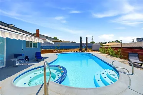 Exterior - 1475 Lily Ave, El Cajon, CA 92021 photo 6 of 13