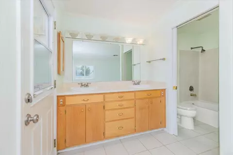 Bath - 226 Durgin St, Ramona, CA 92065 photo 1 of 3
