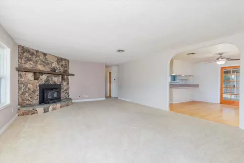 Living - 226 Durgin St, Ramona, CA 92065 photo 4 of 7