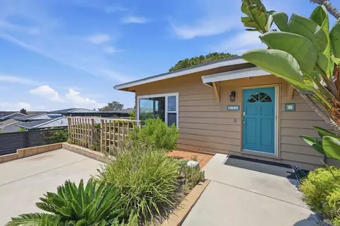 Exterior - 446 15th St, Del Mar, CA 92014 photo 2 of 10