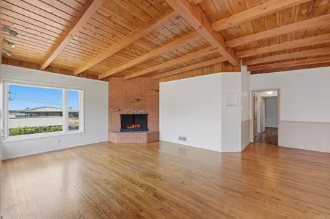 Living - 446 15th St, Del Mar, CA 92014 photo 1 of 7