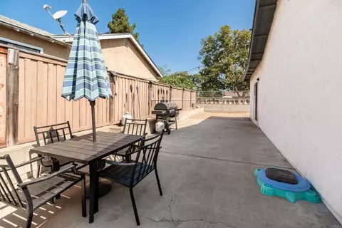 Exterior - 106 Lancer Ave, Oceanside, CA 92058 photo 5 of 11