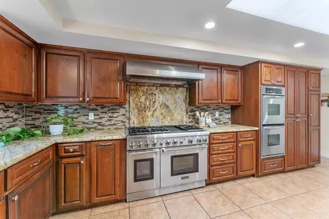 Kitchen - 15321 Via Molinero, Poway, CA 92064 photo 1 of 4