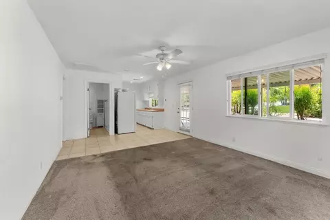 Living - 15321 Via Molinero, Poway, CA 92064 photo 3 of 4