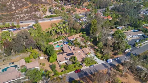 View/Area - 15321 Via Molinero, Poway, CA 92064 photo 3 of 3