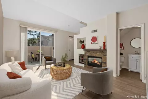 4121 Via Candidiz #42, San Diego, CA 92130