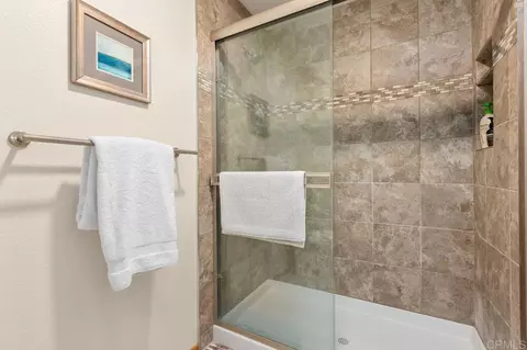 Bath - 2005 Countrywood Ct, Encinitas, CA 92024 photo 4 of 4