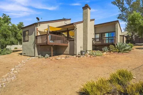 Exterior - 15831 Davis Cup Ln, Ramona, CA 92065 photo 5 of 7