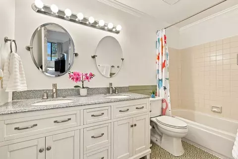 Bath - 15831 Davis Cup Ln, Ramona, CA 92065 photo 2 of 3