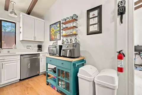 Kitchen - 15831 Davis Cup Ln, Ramona, CA 92065 photo 3 of 3