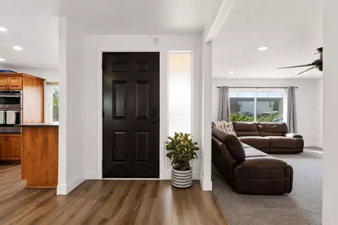 1682 E Washington Ave, Escondido, CA 92027 photo 11