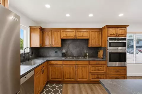 1682 E Washington Ave, Escondido, CA 92027 photo 5
