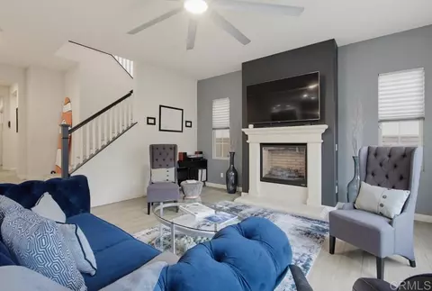 Living - 1089 Primrose Ln, Encinitas, CA 92024 photo 1 of 2